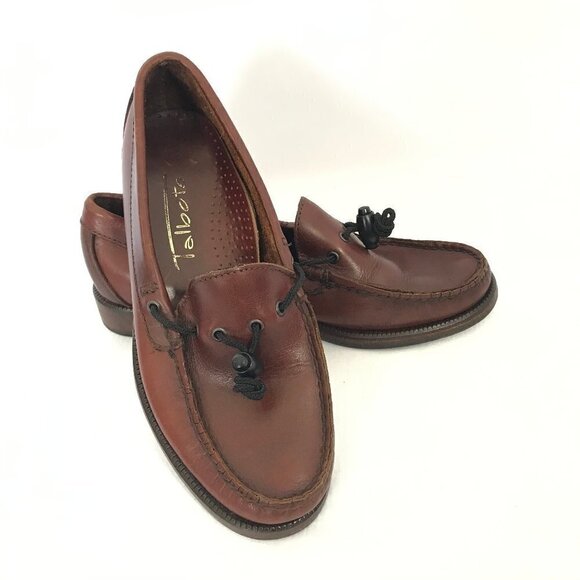 Talbots Vintage Style Brown Slip On Flats/Loafers - Picture 1 of 10